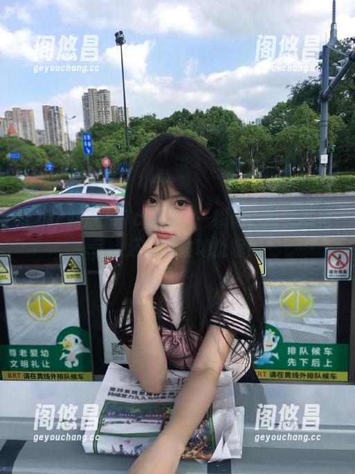 17c吃瓜：一瞬间，瓜又不见了，还没记住地址呢！