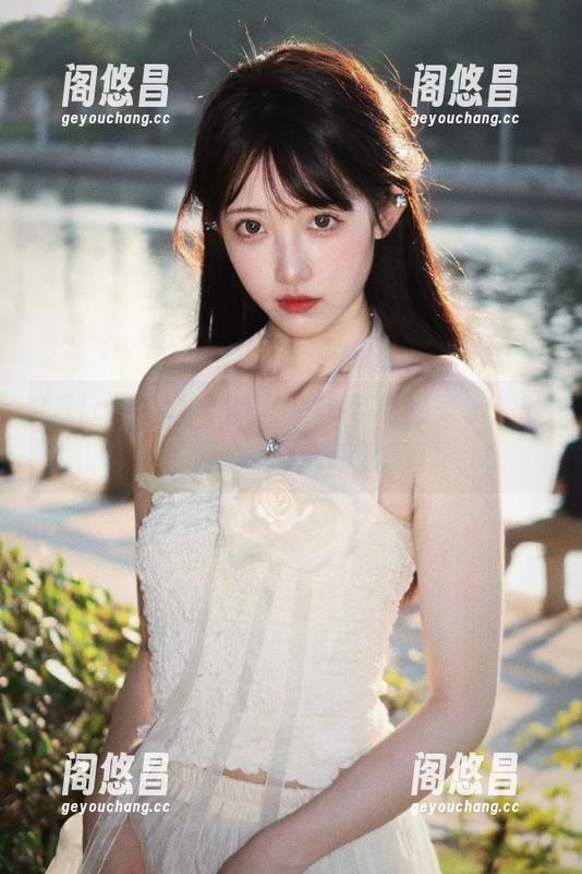 哈哈，51cg10苹果版来袭，瓜的背后总有说不完的话！