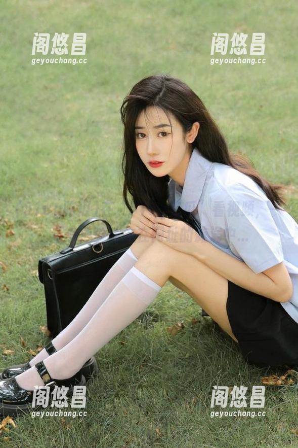 在“51cg吃瓜”看视频，一不小心就迷失在网址的漩涡中...