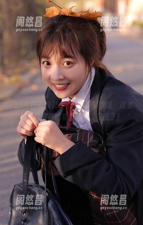 51今日吃瓜苹果版，这才是戴露蘑菇的真面目，惊呆我了！