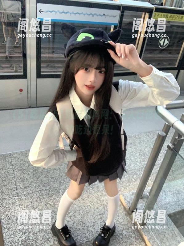 51吃瓜黑料网：在入口徘徊，边吃边惊呆！