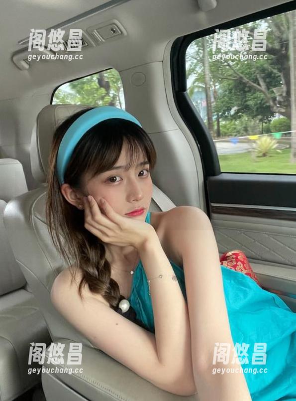 “www.51吃瓜”网页：那些你绝对想不到的明星八卦，来聊聊！