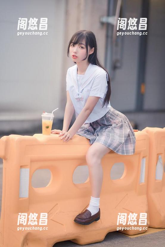 51吃瓜app：你觉得下载就能看瓜？抱歉，惊喜等你去发现！