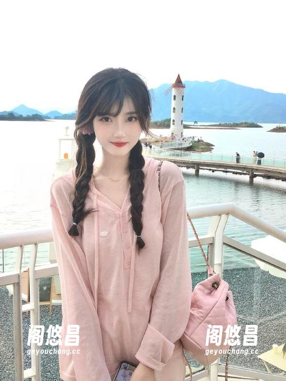 51吃瓜网在线解密：当明星黑料与现实交织，你觉得谁才是赢家？