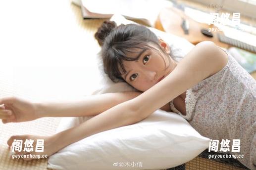 谁才是最新的戏精王？快去51黑料瞧瞧明星们的精彩表演！