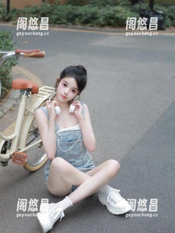 在“91今日吃瓜”网站，让我看看那些潜伏在角落里的秘密故事。