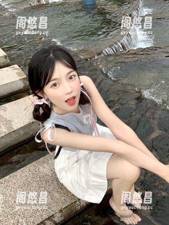 叹一口气，‘www51’网页真是个黑洞，根本停不下来了！