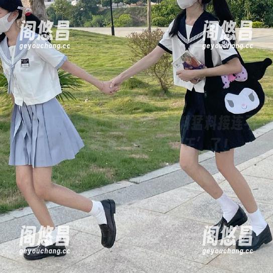 苹果版刚上线，黑料猛料接连不断！吃瓜网要上演‘吃瓜王’了！