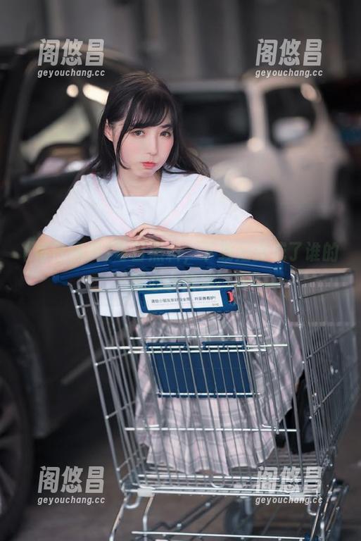 每日黑料，下载后我成了谁的‘知心小伙伴’？