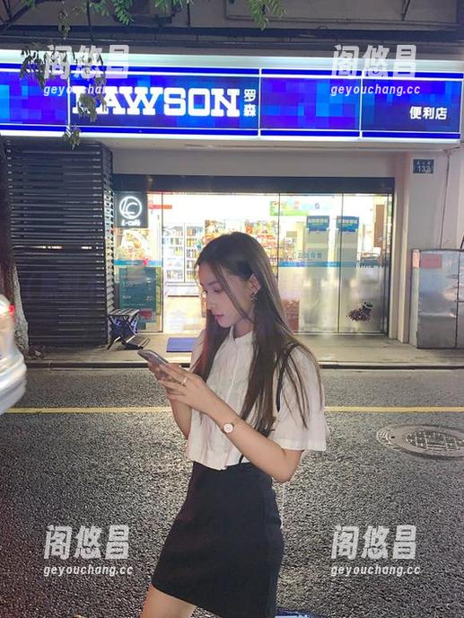 有人教我下载黑料不打烊网站，我的好奇心都被激发起来了！