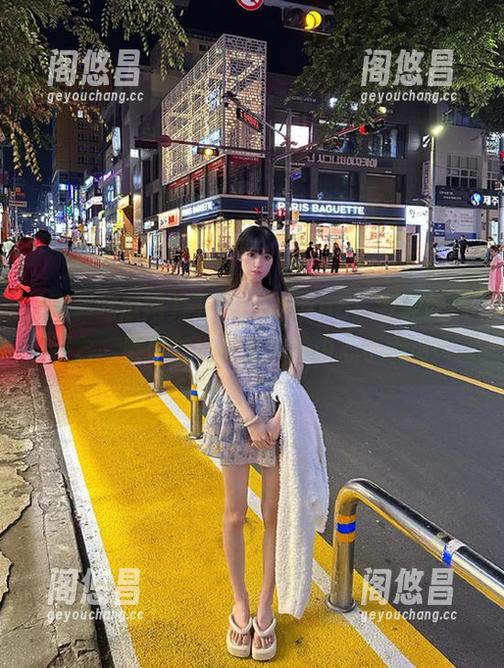 黑料吃瓜网app：专业吃瓜平台，随时随地链接你的内心小剧场！