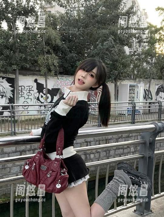 黑料社区app真不错，永不迷路，直接带我分分钟看到大瓜！