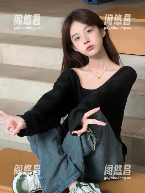 点开“799黑料网”网址，结果被瓜剥得一干二净…