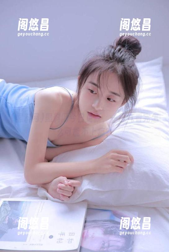 黑料网今日更新，一口气看完怎么可能不上瘾？
